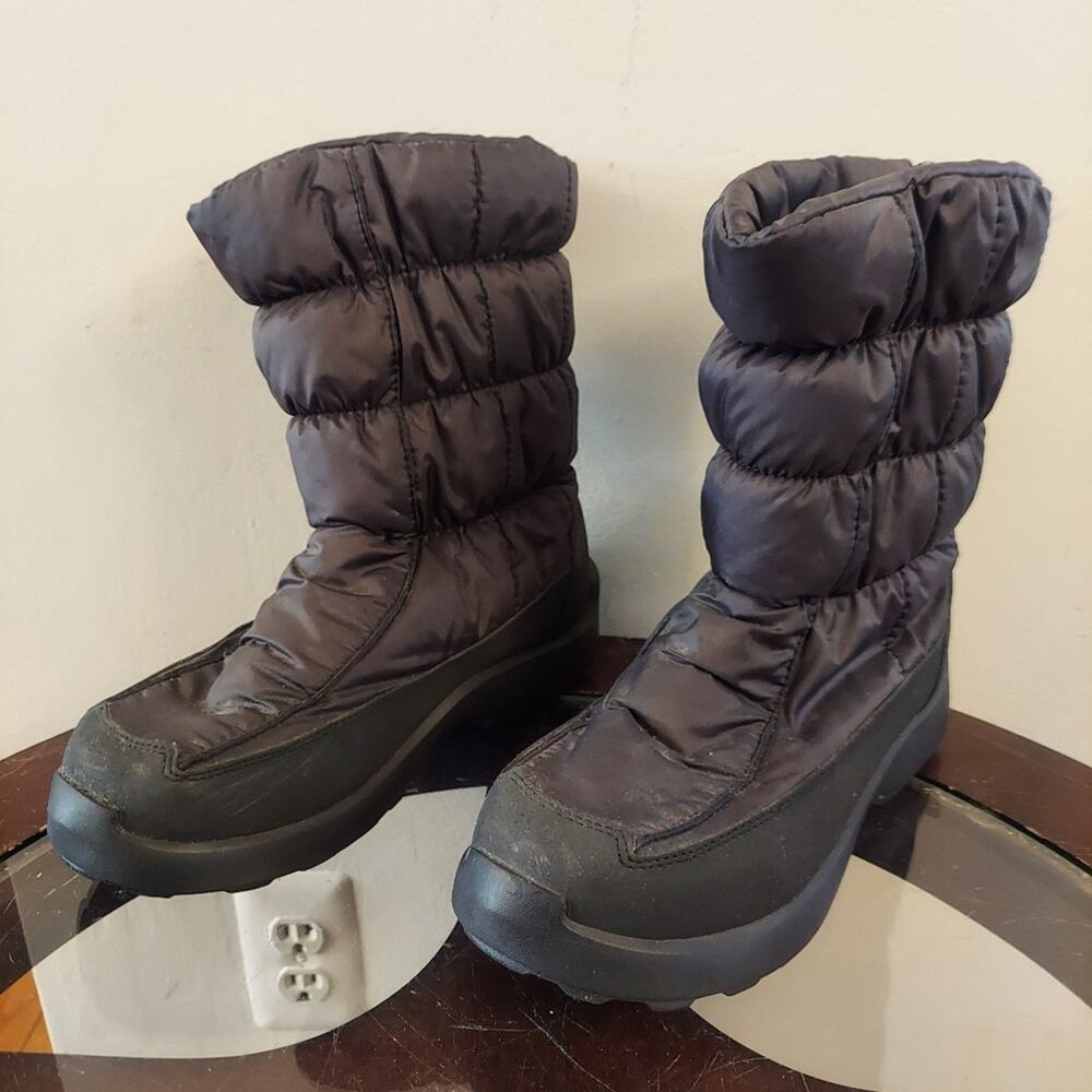 Kamik Women's US 7 Insulated All Weather Boots